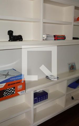 Apartamento à venda com 578m², 5 quartos e 2 vagasCorredor dos Quartos - Escritório