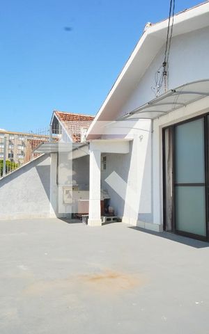 Casa à venda com 400m², 4 quartos e 8 vagasVaranda da Suíte