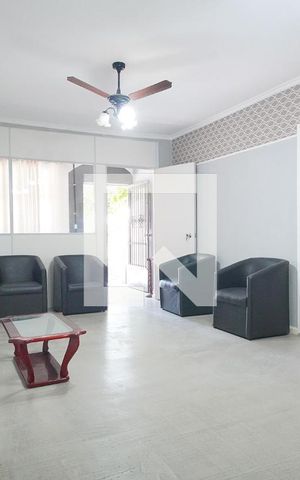 Casa à venda com 400m², 4 quartos e 8 vagasSala