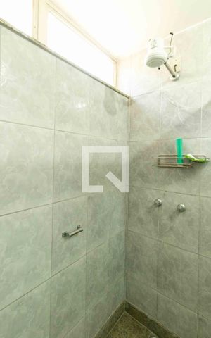 Casa à venda com 1240m², 3 quartos e 8 vagasBanheiro Social
