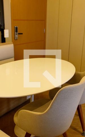 Apartamento à venda com 62m², 2 quartos e 1 vaga Apartamento à venda com 62m², 2 quartos e 1 vagaSala