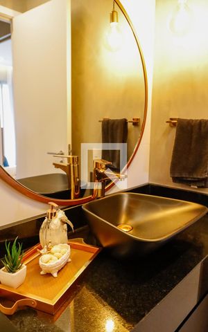 Apartamento à venda com 62m², 2 quartos e 1 vaga Apartamento à venda com 62m², 2 quartos e 1 vagaBanheiro