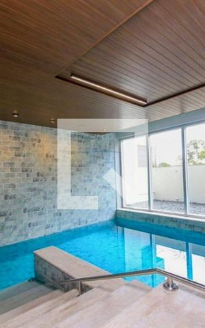 Apartamento à venda com 62m², 2 quartos e 1 vaga Apartamento à venda com 62m², 2 quartos e 1 vagaÁrea comum - Piscina