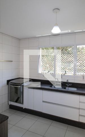 Apartamento à venda com 117m², 3 quartos e 3 vagasCozinha
