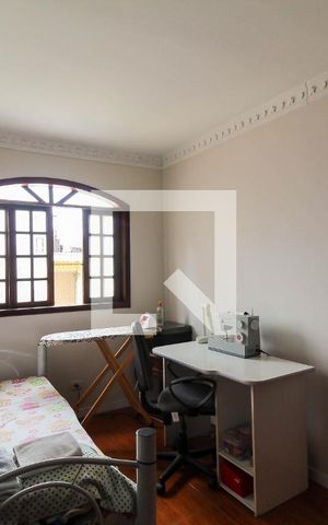 Casa à venda com 220m², 3 quartos e 1 vaga Casa à venda com 220m², 3 quartos e 1 vagaQuarto 1