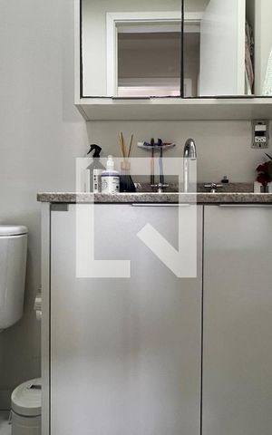 Apartamento para alugar com 52m², 2 quartos e 1 vaga Apartamento para alugar com 52m², 2 quartos e 1 vagaBanheiro