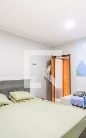 Casa à venda com 238m², 3 quartos e 2 vagas Casa à venda com 238m², 3 quartos e 2 vagasSuíte 3