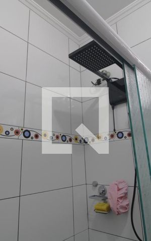 Casa à venda com 200m², 3 quartos e 3 vagasBanheiro