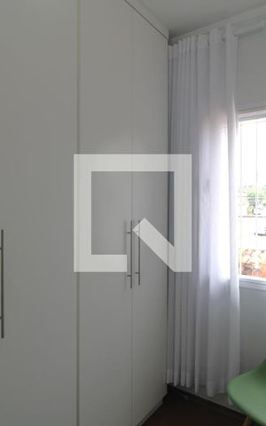 Casa à venda com 200m², 3 quartos e 3 vagasCloset