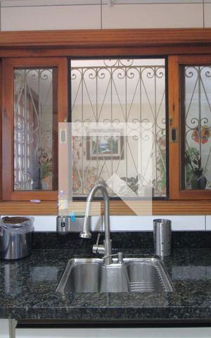 Casa à venda com 200m², 3 quartos e 3 vagasCozinha