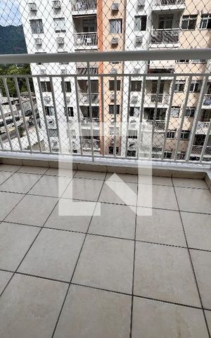 Apartamento à venda com 50m², 2 quartos e 1 vaga Apartamento à venda com 50m², 2 quartos e 1 vagaVaranda - Sala