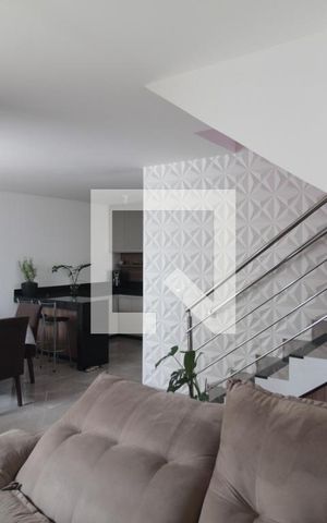 Casa à venda com 90m², 3 quartos e 1 vagaSala