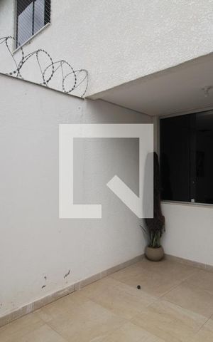 Casa à venda com 90m², 3 quartos e 1 vagaGaragem