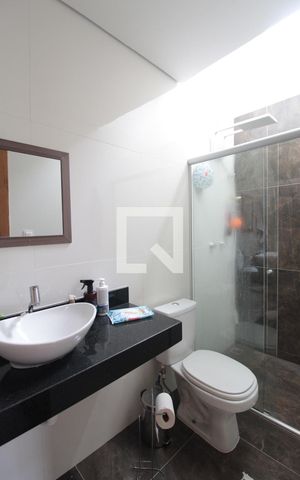 Casa à venda com 90m², 3 quartos e 1 vagaBanheiro da Suite