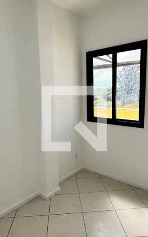 Apartamento à venda com 250m², 5 quartos e 2 vagas Apartamento à venda com 250m², 5 quartos e 2 vagasQuarto 4