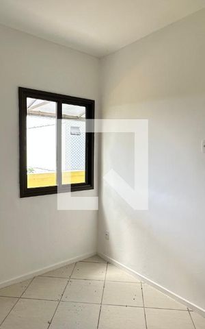 Apartamento à venda com 250m², 5 quartos e 2 vagas Apartamento à venda com 250m², 5 quartos e 2 vagasQuarto 5