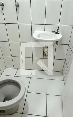 Apartamento à venda com 250m², 5 quartos e 2 vagas Apartamento à venda com 250m², 5 quartos e 2 vagasBanheiro de serviço