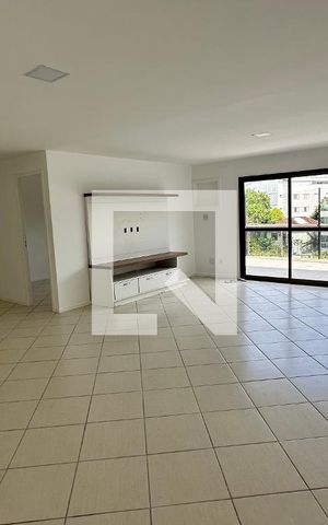 Apartamento à venda com 250m², 5 quartos e 2 vagas Apartamento à venda com 250m², 5 quartos e 2 vagasSala