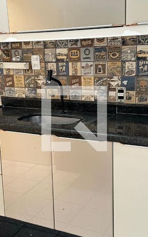 Apartamento à venda com 250m², 5 quartos e 2 vagas Apartamento à venda com 250m², 5 quartos e 2 vagasCozinha
