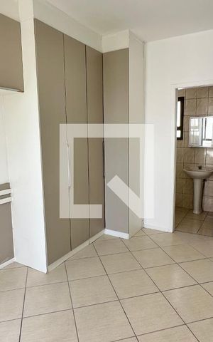 Apartamento à venda com 250m², 5 quartos e 2 vagas Apartamento à venda com 250m², 5 quartos e 2 vagasQuarto 3