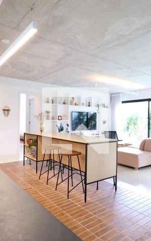 Apartamento à venda com 138m², 3 quartos e 2 vagasCozinha