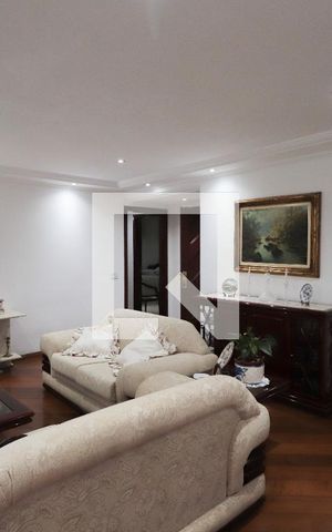 Apartamento à venda com 176m², 4 quartos e 2 vagas Apartamento à venda com 176m², 4 quartos e 2 vagasSala