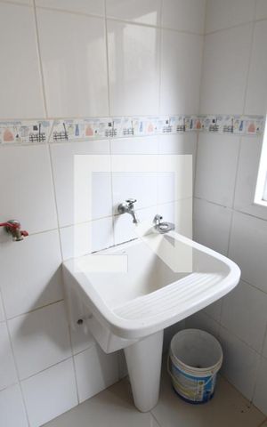 Casa de condomínio à venda com 480m², 4 quartos e 4 vagasÁrea de Serviço