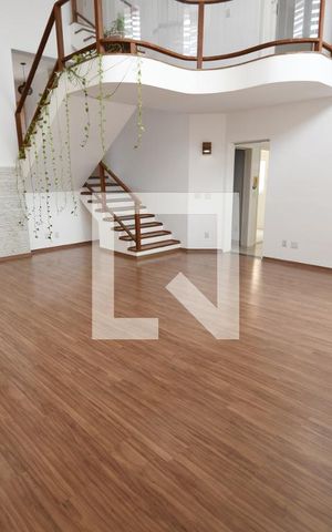 Casa de condomínio à venda com 480m², 4 quartos e 4 vagasSala