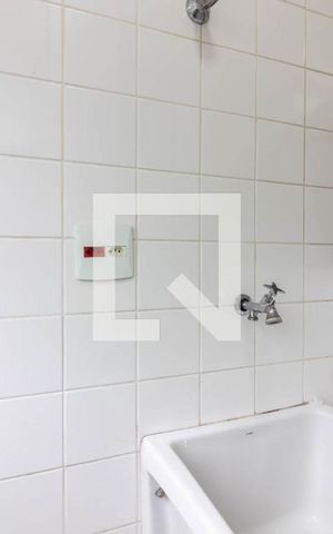 Apartamento à venda com 49m², 2 quartos e 1 vaga Apartamento à venda com 49m², 2 quartos e 1 vagaÁrea de Serviço