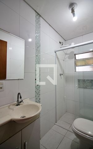 Casa à venda com 185m², 4 quartos e 2 vagasBanheiro Social