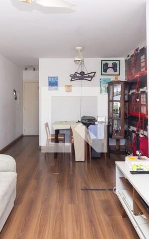 Apartamento à venda com 68m², 2 quartos e 1 vaga Apartamento à venda com 68m², 2 quartos e 1 vagaSala