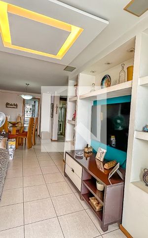 Apartamento à venda com 87m², 3 quartos e 1 vagaSala