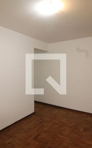 Apartamento à venda com 68m², 2 quartos e sem vagaSala