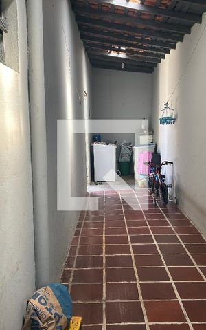 Casa à venda com 180m², 3 quartos e 3 vagasCorredor