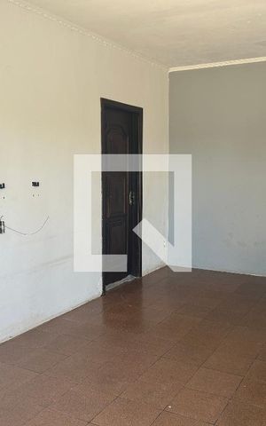Casa à venda com 180m², 3 quartos e 3 vagasSala