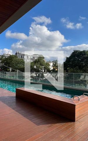 Apartamento à venda com 60m², 2 quartos e 1 vaga Apartamento à venda com 60m², 2 quartos e 1 vagaPiscina