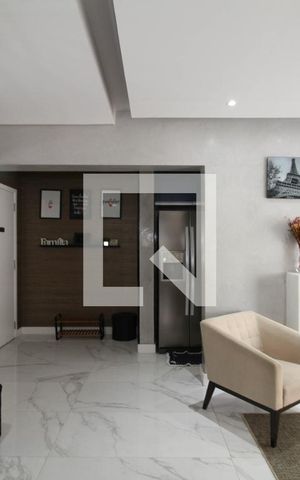 Apartamento à venda com 96m², 2 quartos e 2 vagas Apartamento à venda com 96m², 2 quartos e 2 vagasSala