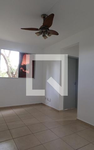 Apartamento para alugar com 39m², 2 quartos e 1 vagaSala