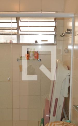 Apartamento à venda com 88m², 2 quartos e sem vagaBanheiro