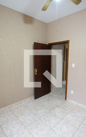 Casa de condomínio à venda com 365m², 3 quartos e 4 vagas Casa de condomínio à venda com 365m², 3 quartos e 4 vagasQuarto 1