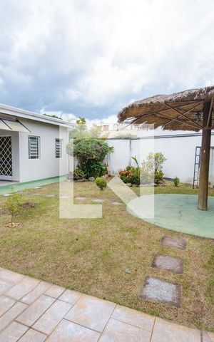 Casa de condomínio à venda com 365m², 3 quartos e 4 vagas Casa de condomínio à venda com 365m², 3 quartos e 4 vagasQuintal - Quiosque