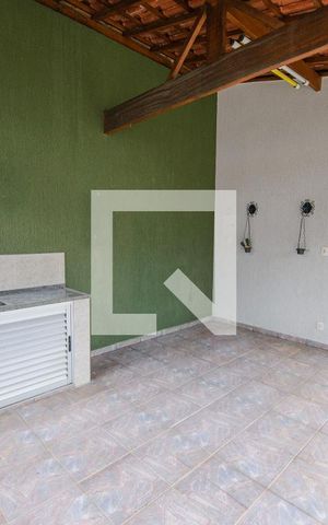 Casa de condomínio à venda com 365m², 3 quartos e 4 vagas Casa de condomínio à venda com 365m², 3 quartos e 4 vagasChurrasqueira