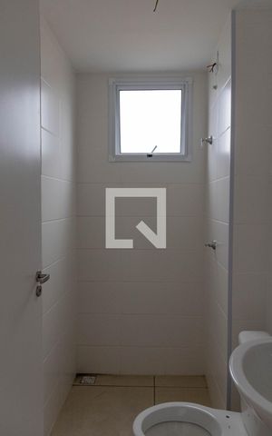 Apartamento para alugar com 45m², 2 quartos e 1 vaga Apartamento para alugar com 45m², 2 quartos e 1 vagaBanheiro