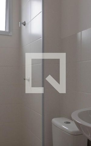 Apartamento para alugar com 45m², 2 quartos e 1 vaga Apartamento para alugar com 45m², 2 quartos e 1 vagaBanheiro