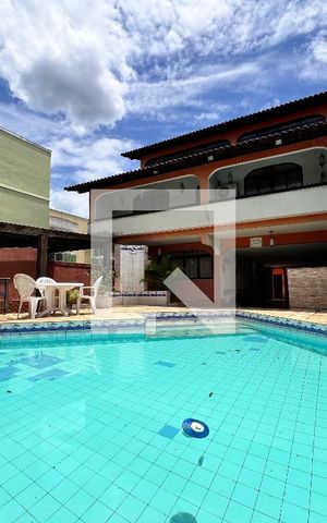Casa de condomínio à venda com 340m², 5 quartos e 5 vagas Casa de condomínio à venda com 340m², 5 quartos e 5 vagasÁrea gourmet