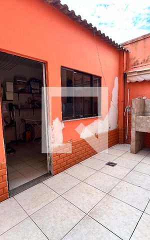 Casa de condomínio à venda com 340m², 5 quartos e 5 vagas Casa de condomínio à venda com 340m², 5 quartos e 5 vagasLavanderia