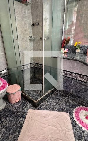 Casa de condomínio à venda com 340m², 5 quartos e 5 vagas Casa de condomínio à venda com 340m², 5 quartos e 5 vagasBanheiro - Suite 02
