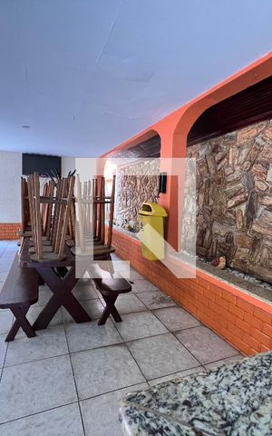 Casa de condomínio à venda com 340m², 5 quartos e 5 vagas Casa de condomínio à venda com 340m², 5 quartos e 5 vagasÁrea gourmet