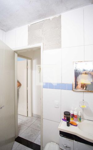 Casa à venda com 350m², 4 quartos e sem vagaBanheiro da Suíte
