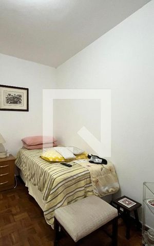 Casa à venda com 270m², 4 quartos e 4 vagas Casa à venda com 270m², 4 quartos e 4 vagasQuarto 2